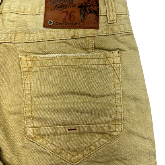 Heritage America Destroyed Denim Shorts (36) - Picture 7 of 11